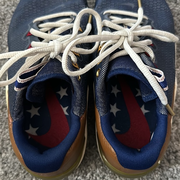 Nike Metcons - Picture 8 of 8